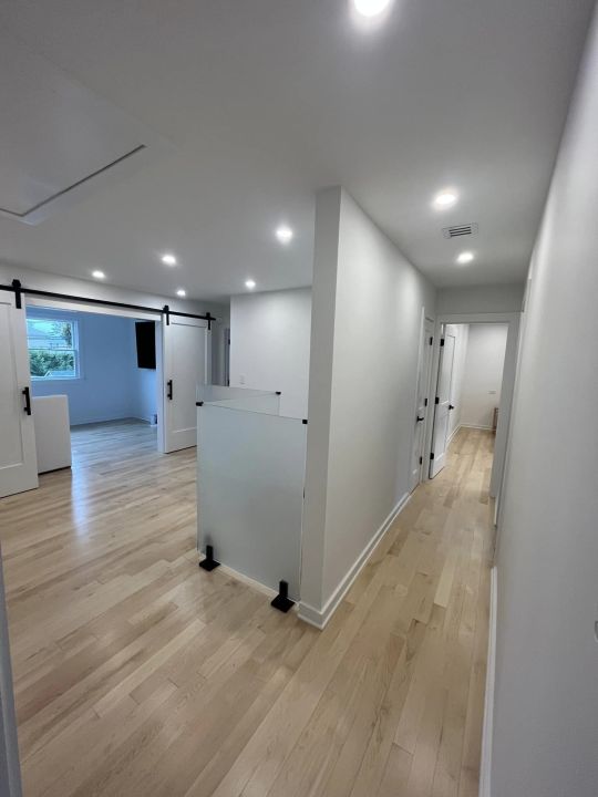 millwork_install_gurskyi_Sliding Door Hallway – Doors, Stairs & Ceilings